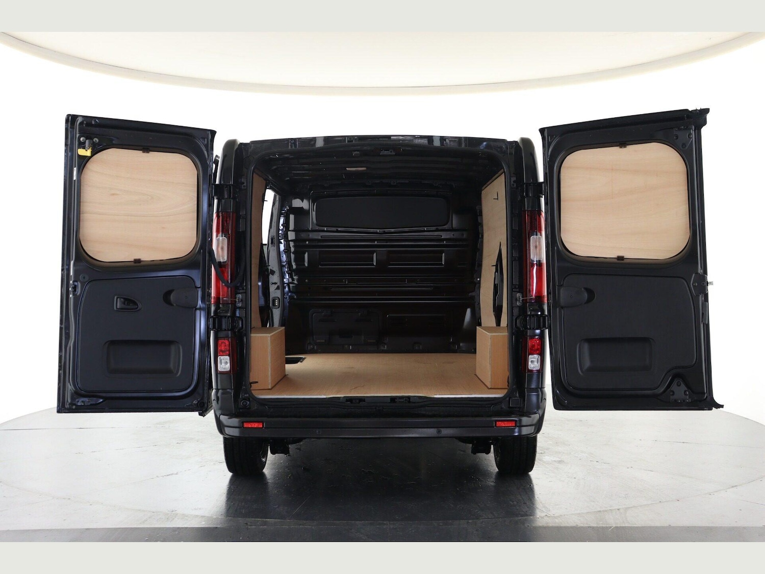 Used Renault Trafic 2025 for sale - 76646020: Photo 2