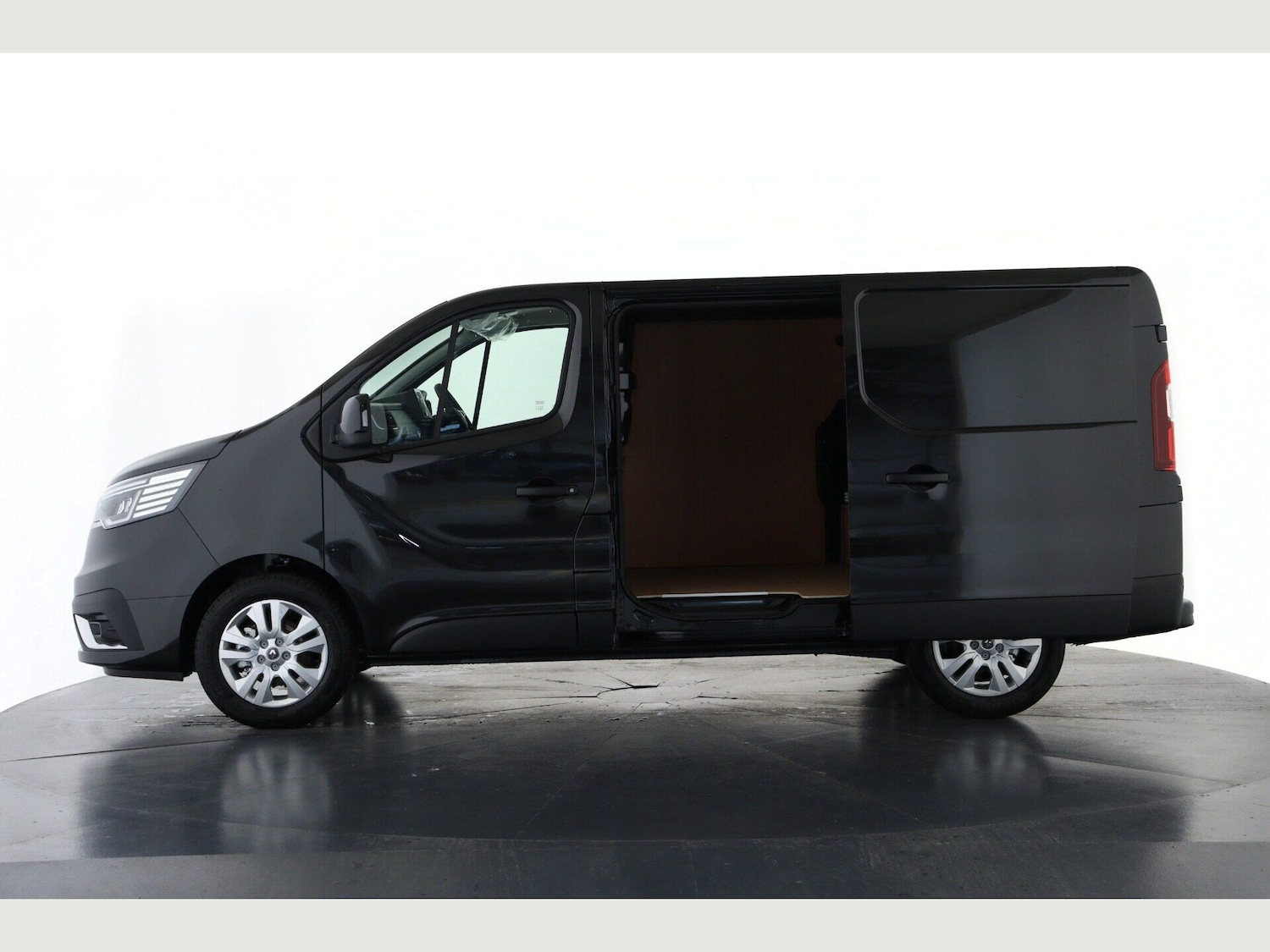 Used Renault Trafic 2025 for sale - 76485255: Photo 8