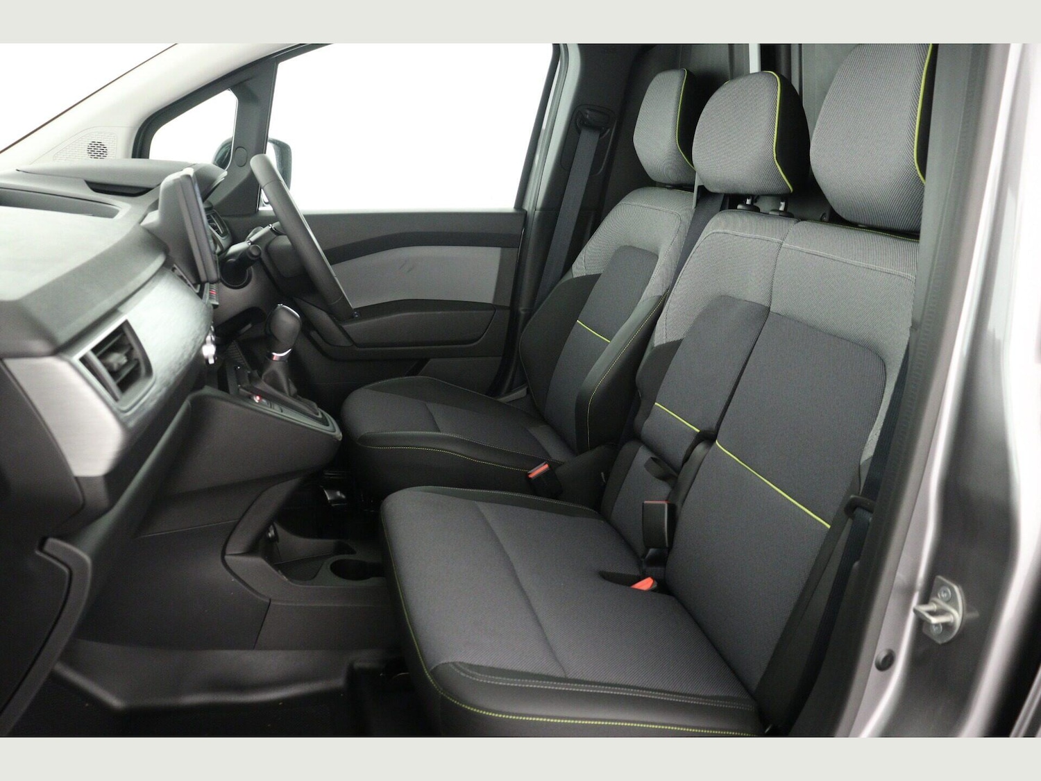 Used Renault Kangoo 2025 for sale - 76994186: Photo 10