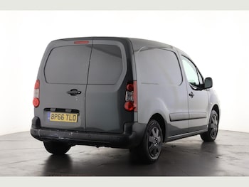 Used Citroen Berlingo 2016 for sale - 76550723: Photo