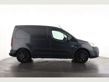 Used Citroen Berlingo 2016 for sale - 76550723: Photo
