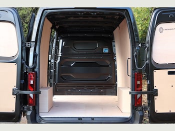 Used Renault Master 2025 for sale - 77109857: Photo