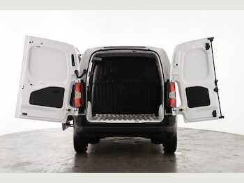 Used Peugeot Partner 2025 for sale - 76997202: Photo