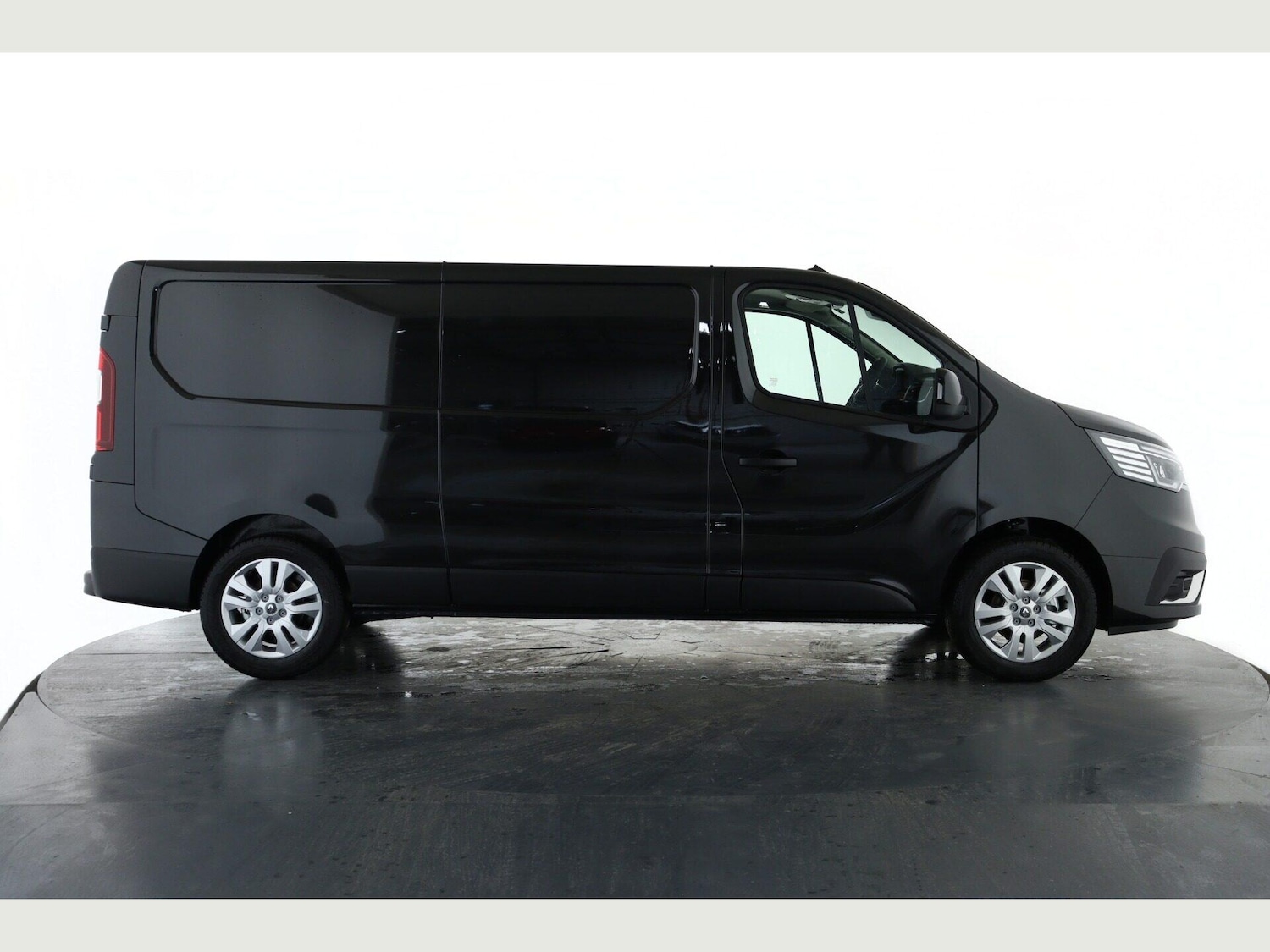 Used Renault Trafic 2025 for sale - 76996267: Photo 5