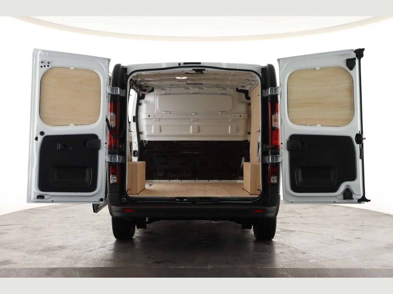 Used Nissan Primastar 2026 for sale - 78034016: Photo 2