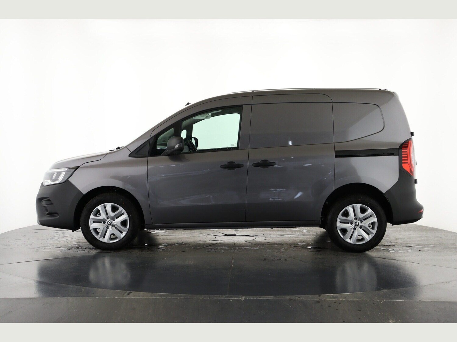 Used Renault Kangoo for sale - 77909072: Photo 8