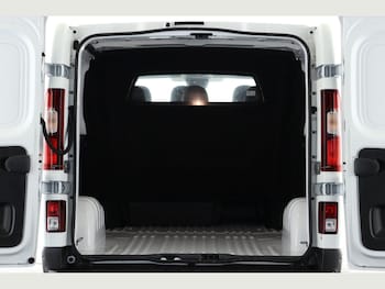Used Renault Trafic 2025 for sale - 76071730: Photo 3
