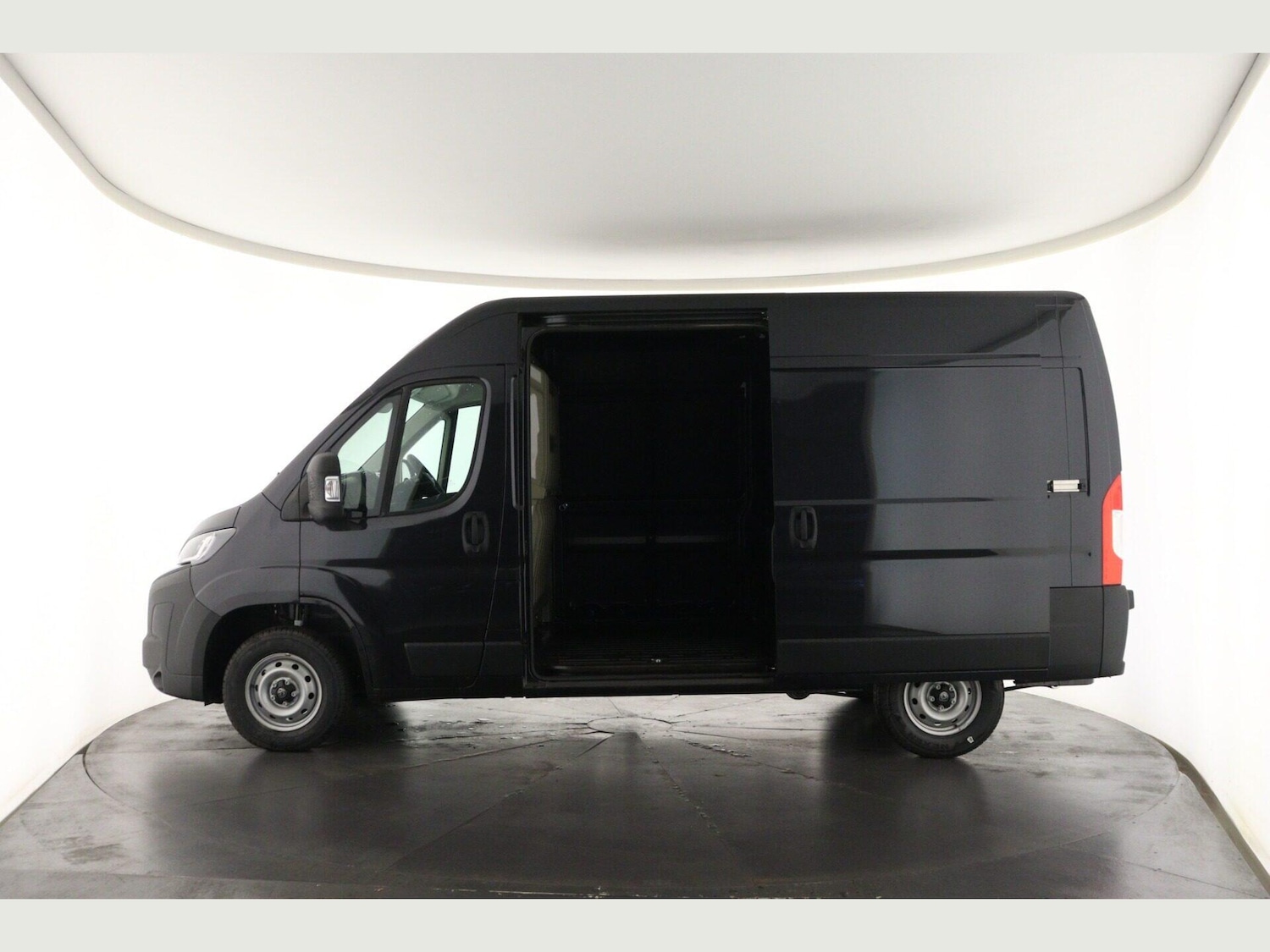 Used Peugeot Boxer 2025 for sale - 76993293: Photo 10