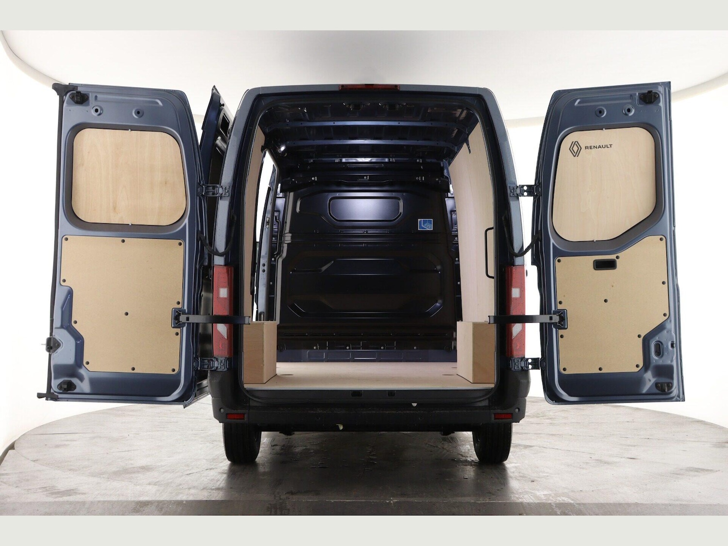 Used Renault Master 2025 for sale - 77291746: Photo 2