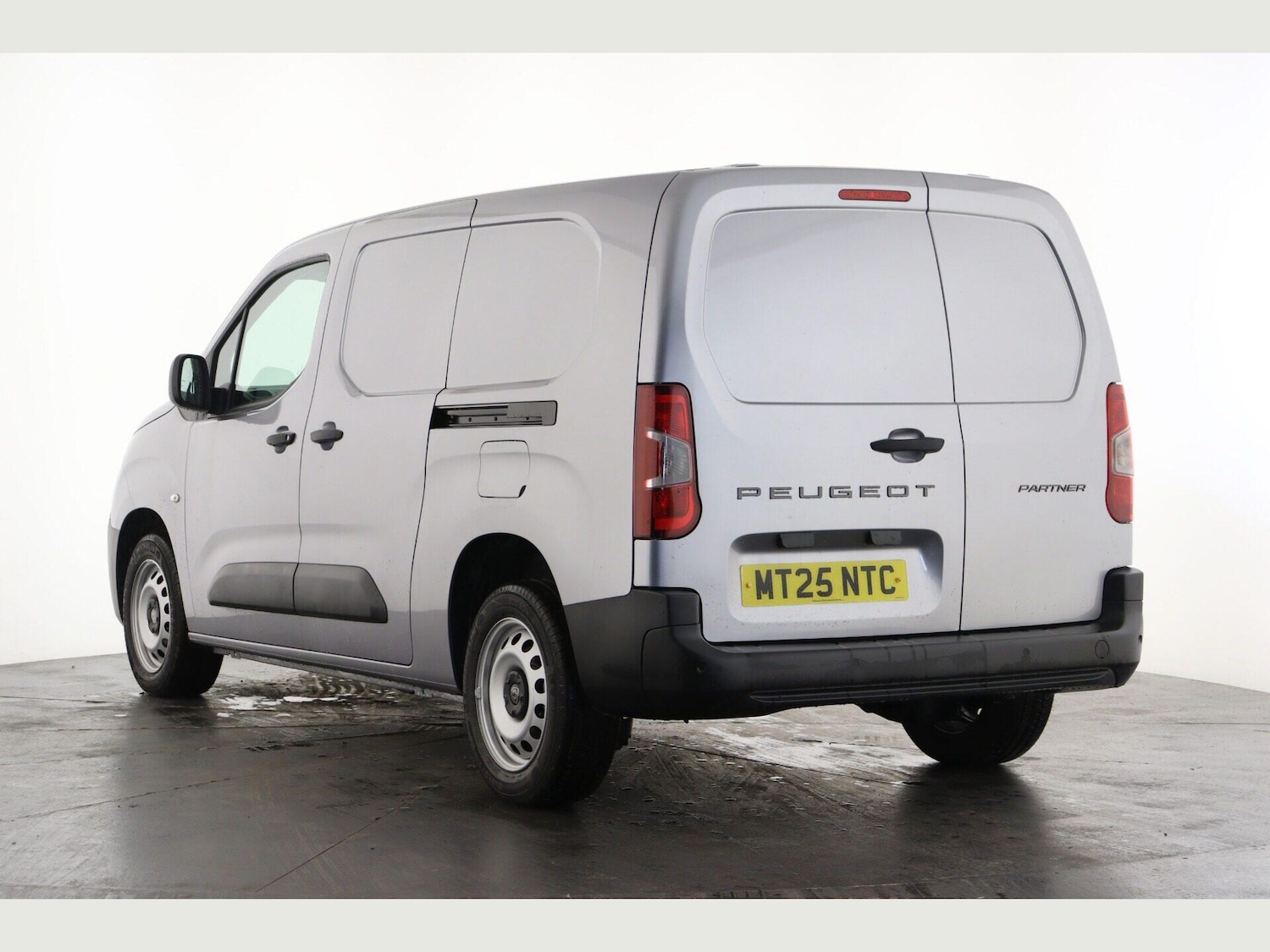 Used Peugeot Partner 2025 for sale - 77216241: Photo 9