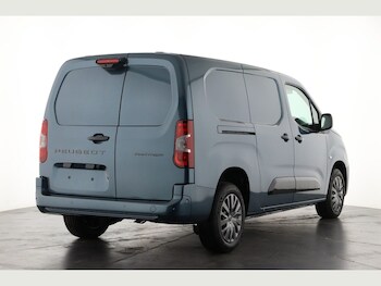 Used Peugeot Partner 2025 for sale - 76988505: Photo