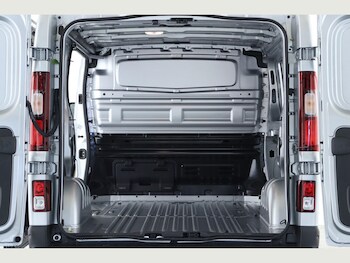 Used Renault Trafic 2025 for sale - 76994556: Photo