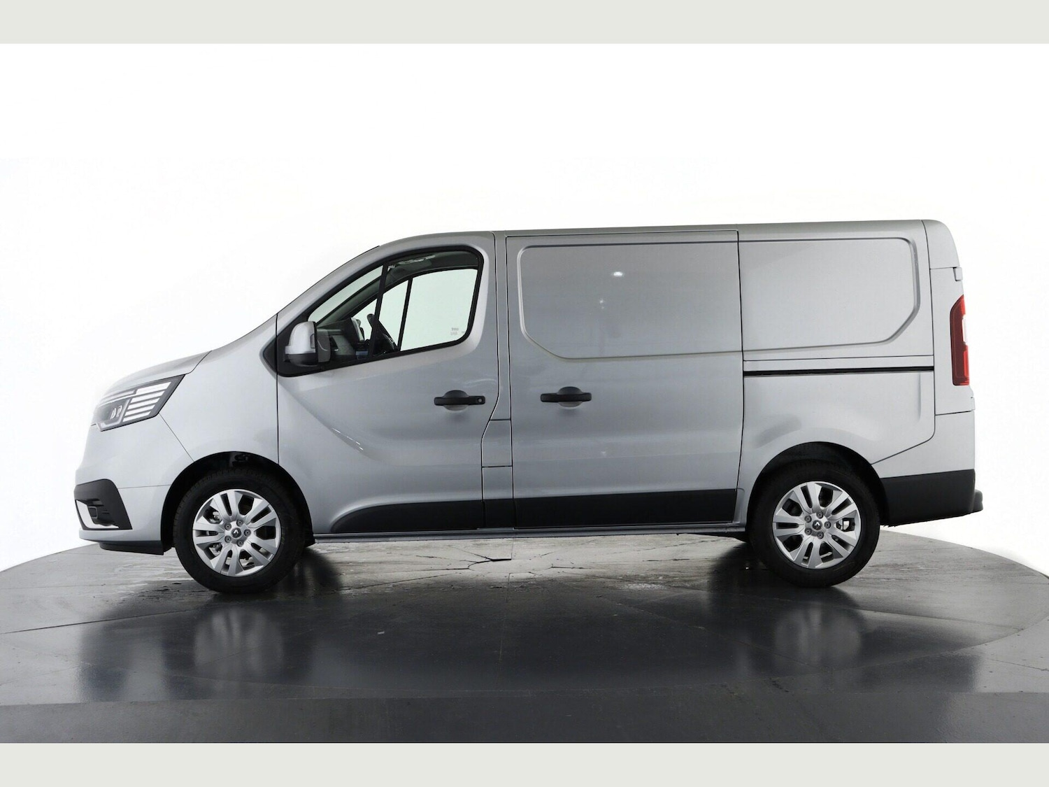 Used Renault Trafic 2025 for sale - 76994556: Photo 8