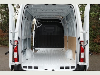 Used Nissan Interstar 2025 for sale - 77330659: Photo