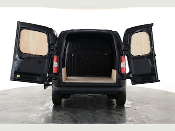 Used Citroen Berlingo 2023 for sale - 75290819: Photo
