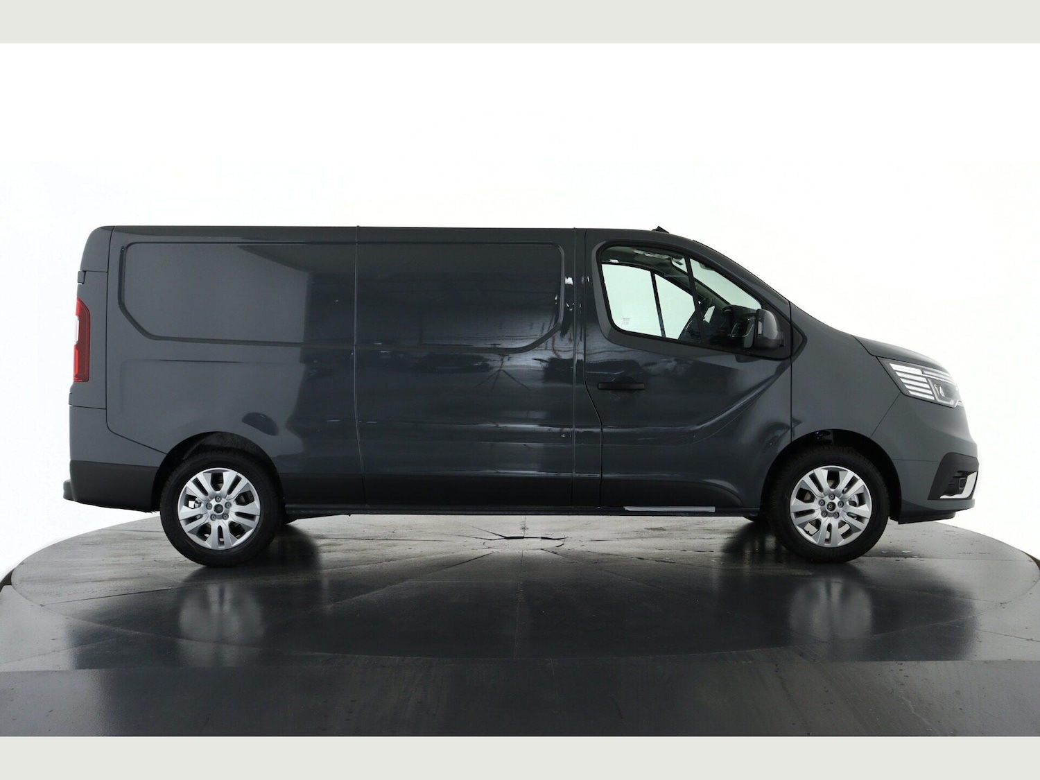 Used Renault Trafic 2025 for sale - 76994477: Photo 5