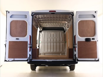 Used Citroen Relay 2023 for sale - 76476536: Photo