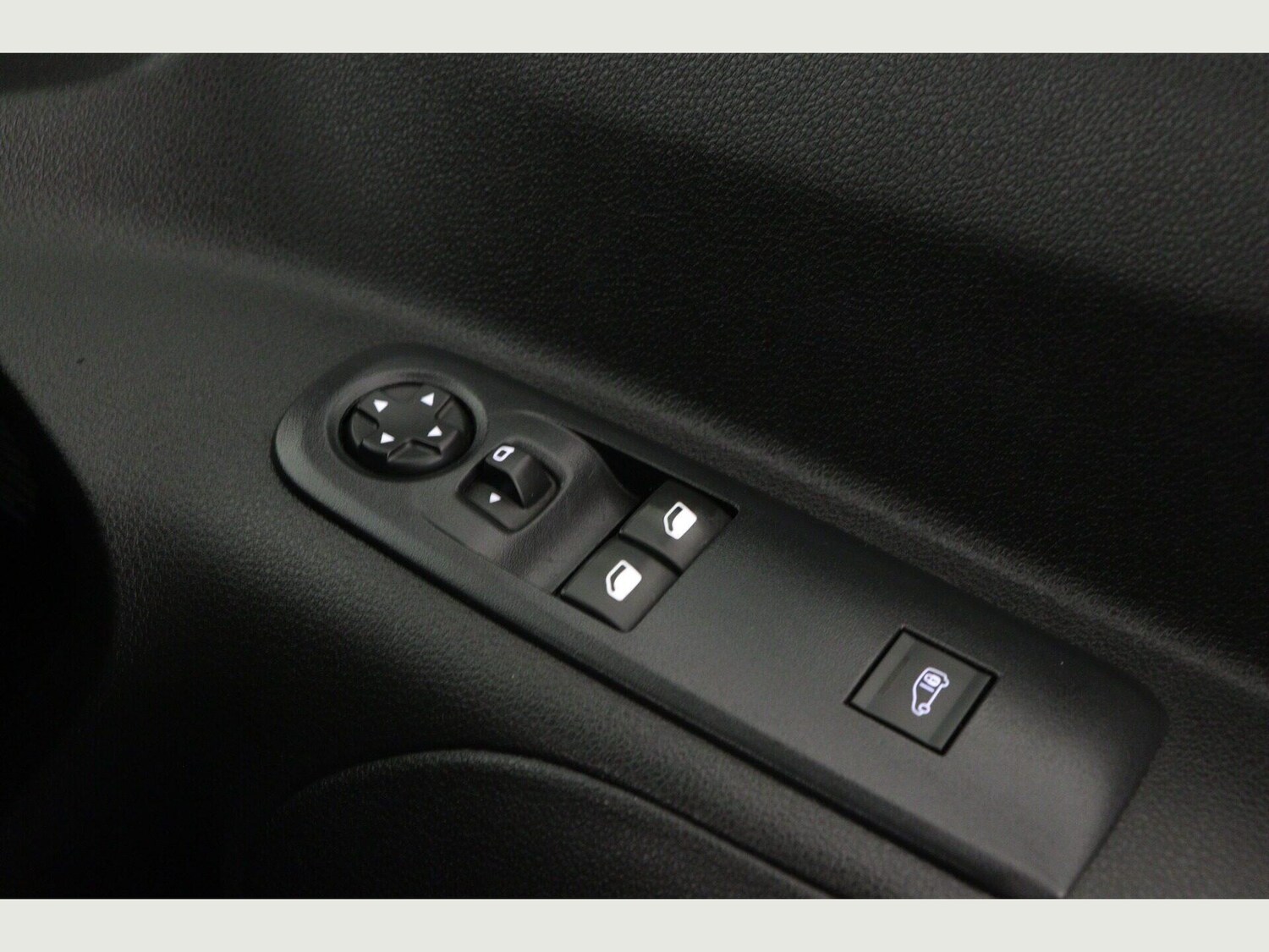 Used Peugeot Partner 2022 for sale - 77425417: Photo 21