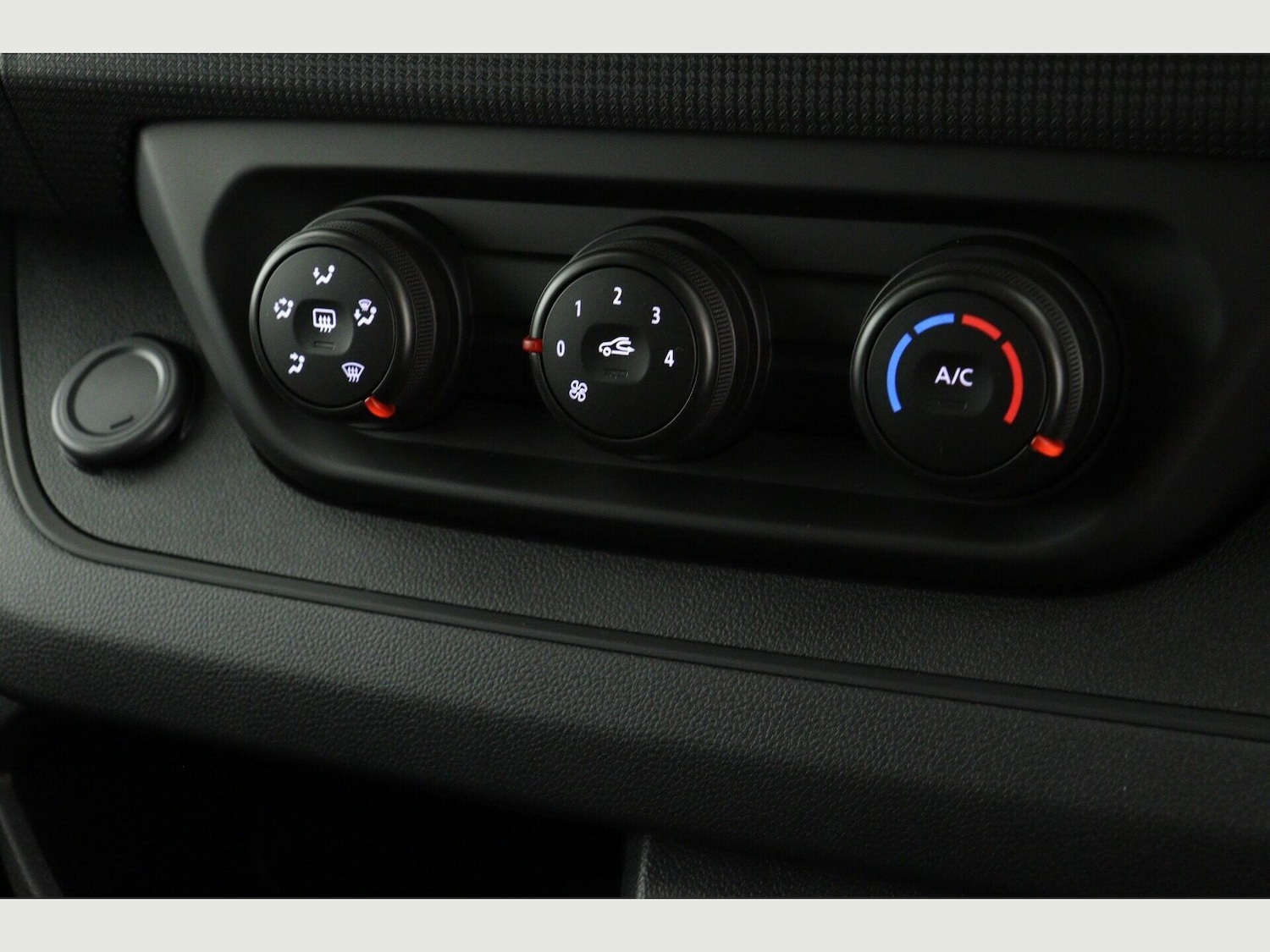 Used Renault Trafic 2025 for sale - 77550676: Photo 19