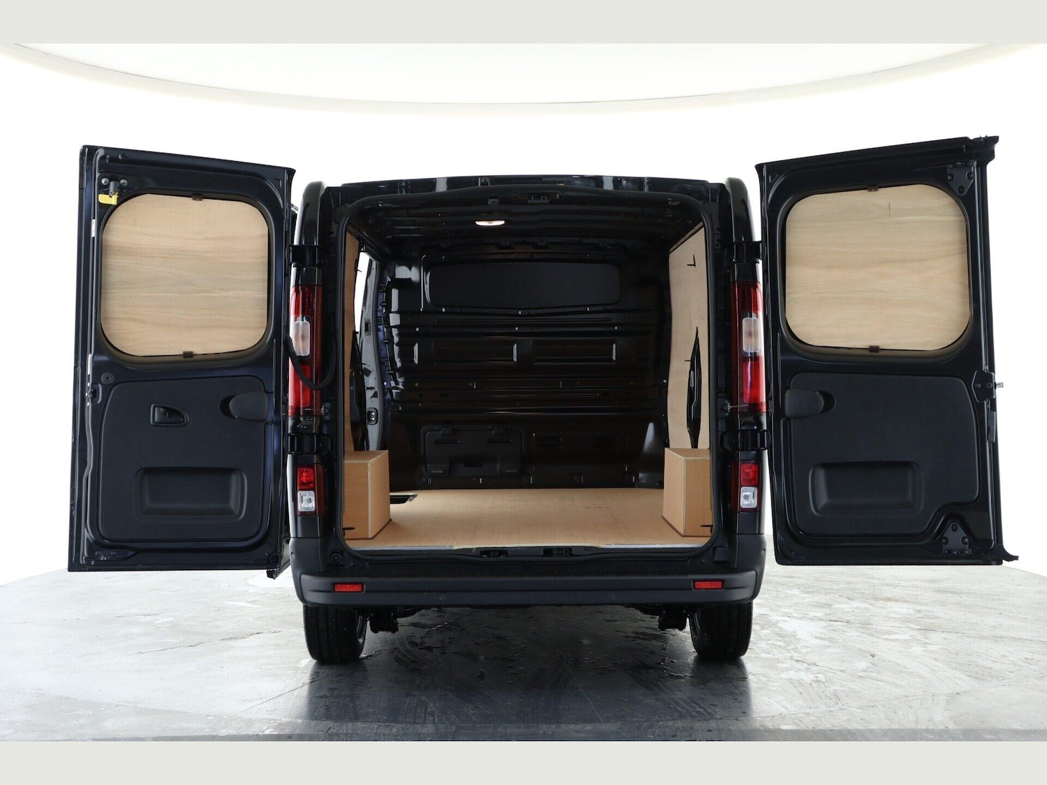 Used Renault Trafic 2025 for sale - 76562150: Photo 2