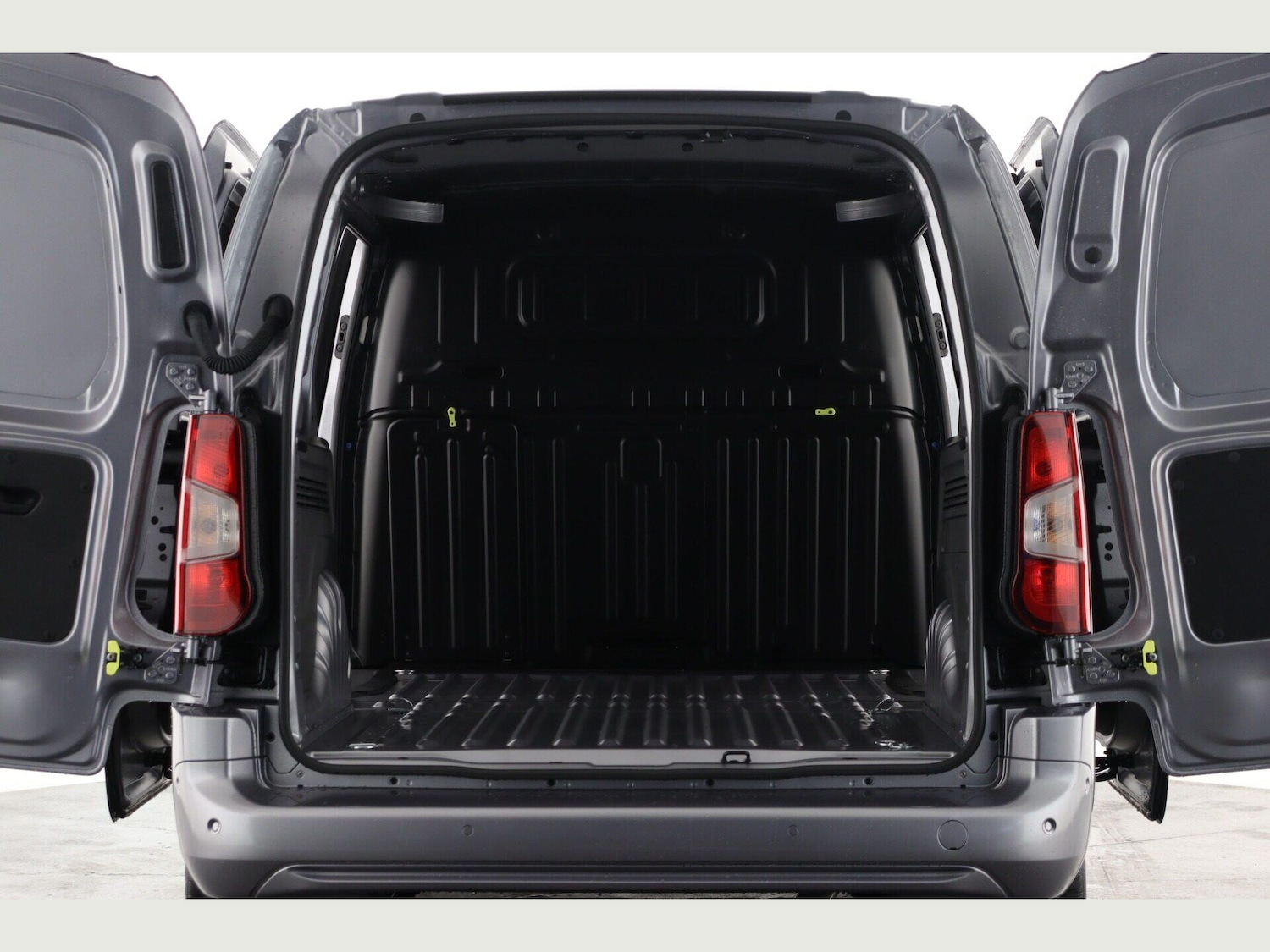 Used Peugeot Partner 2026 for sale - 77839788: Photo 3