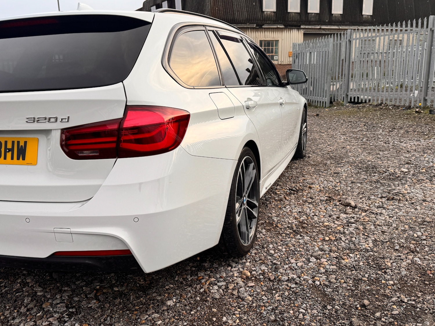 Used BMW 3 Series 2017 for sale - 76415515: Photo 11