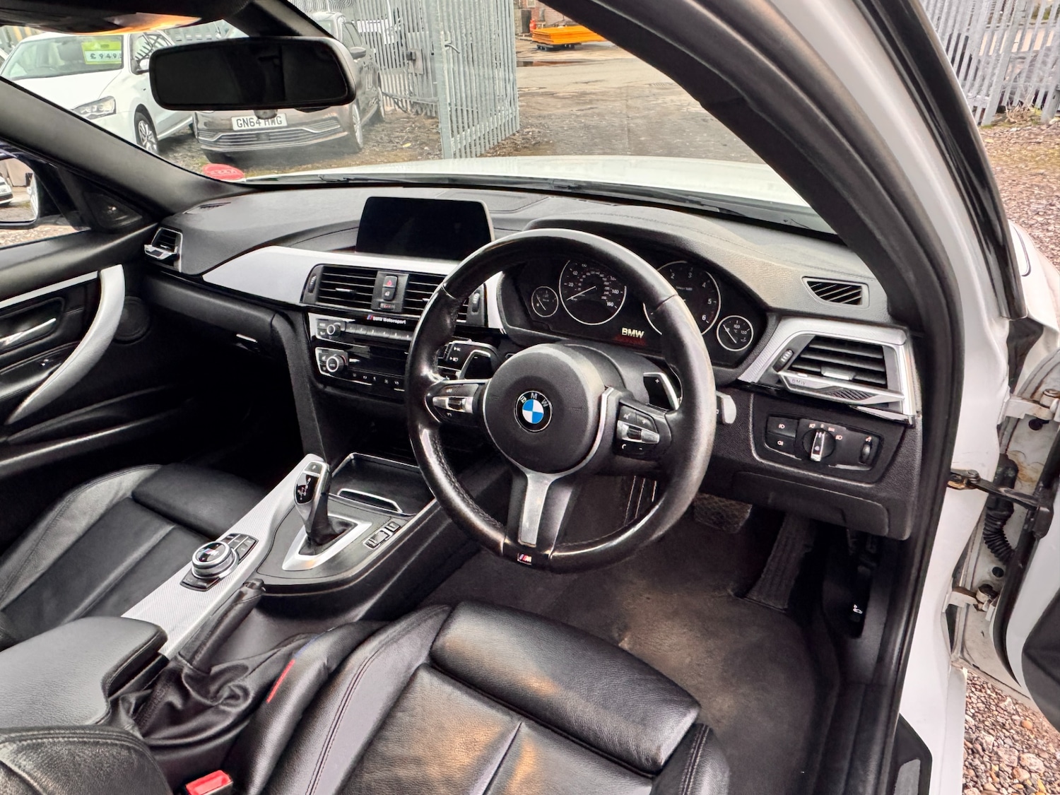 Used BMW 3 Series 2017 for sale - 76415515: Photo 24