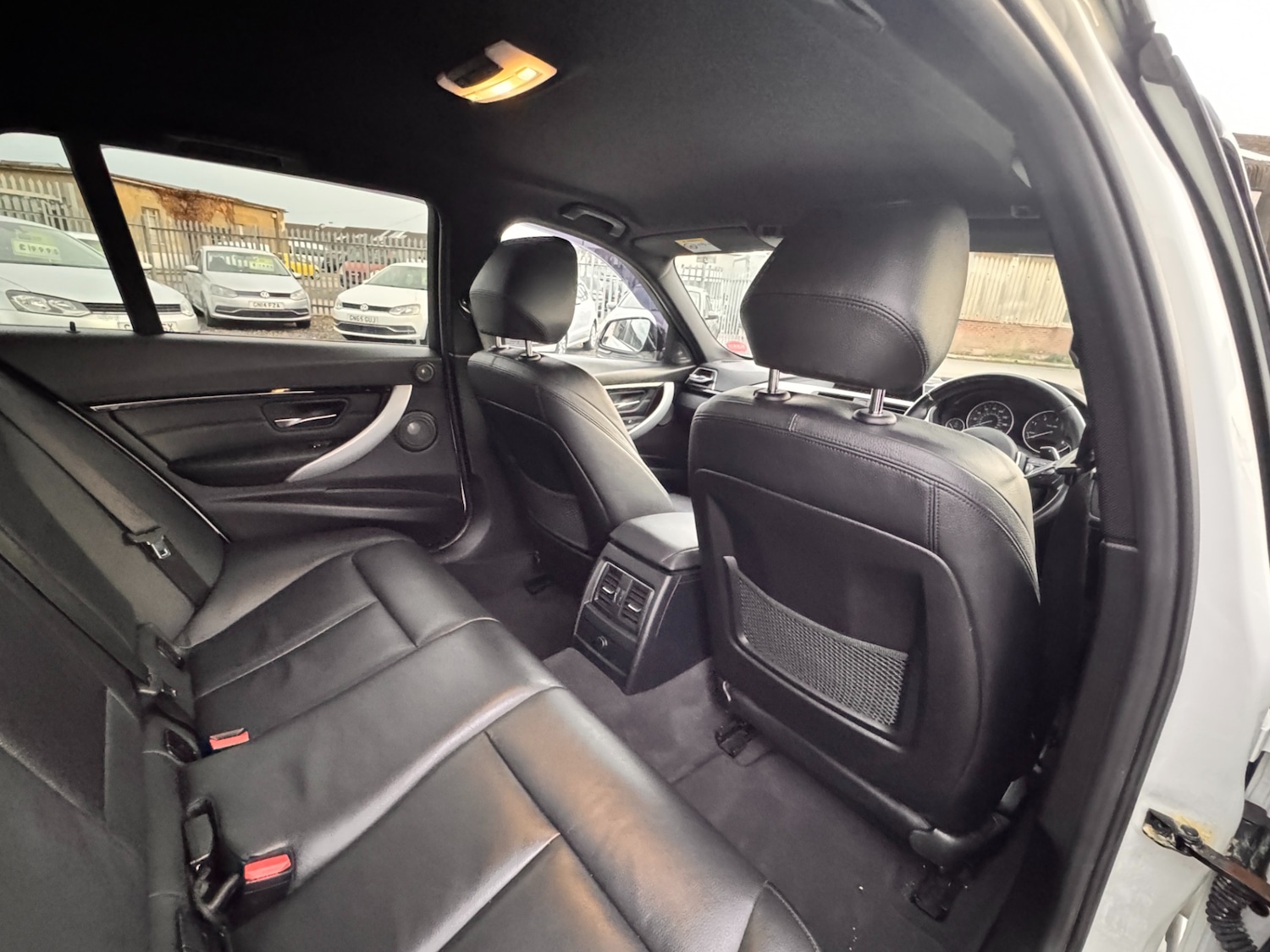 Used BMW 3 Series 2017 for sale - 76415515: Photo 28