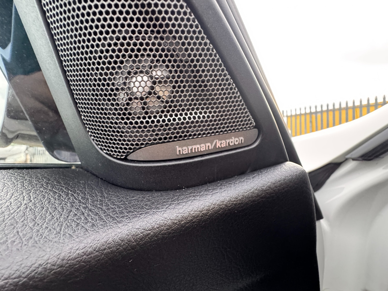 Used BMW 3 Series 2017 for sale - 76415515: Photo 39