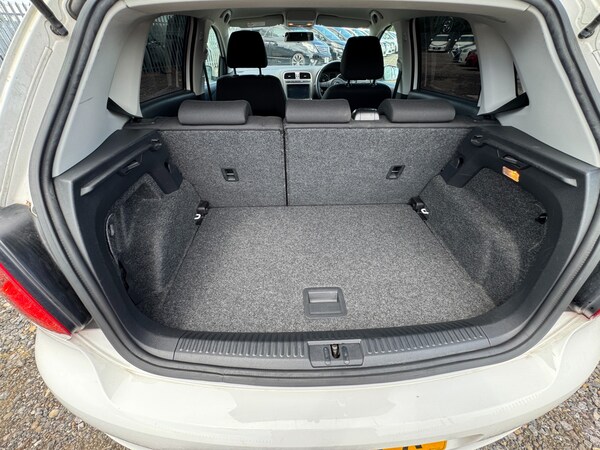 Used Volkswagen Polo 2014 for sale - 75044384: Photo 13