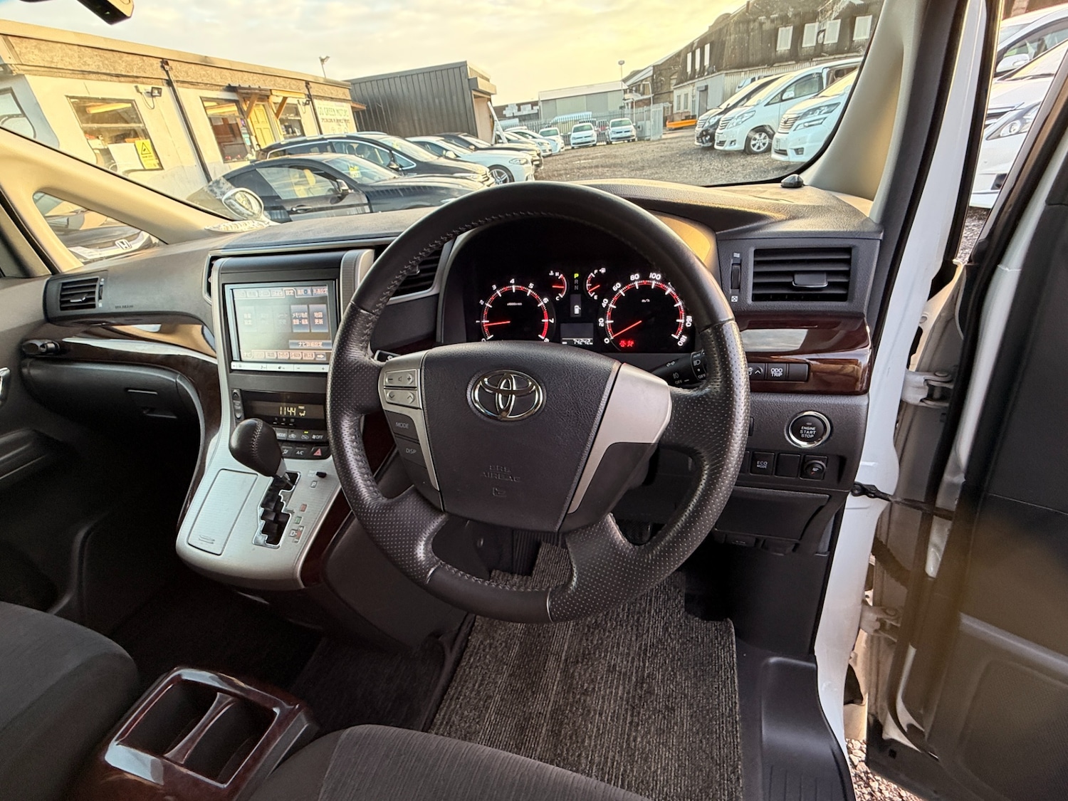 Used Toyota Vellfire 2025 for sale - 77013758: Photo 20