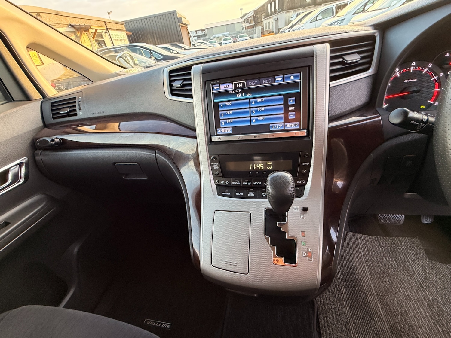 Used Toyota Vellfire 2025 for sale - 77013758: Photo 21