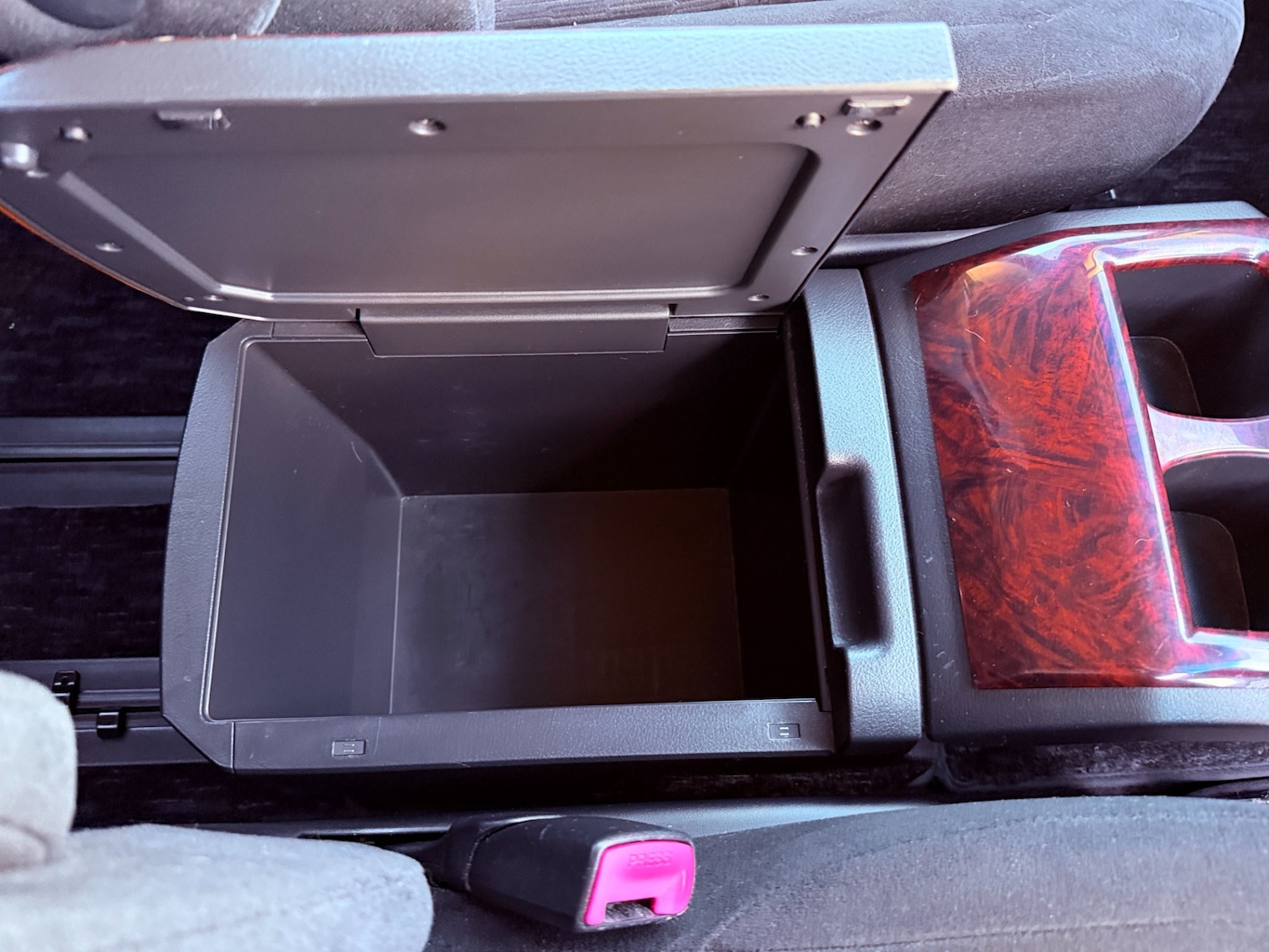 Used Toyota Vellfire 2025 for sale - 77013758: Photo 26