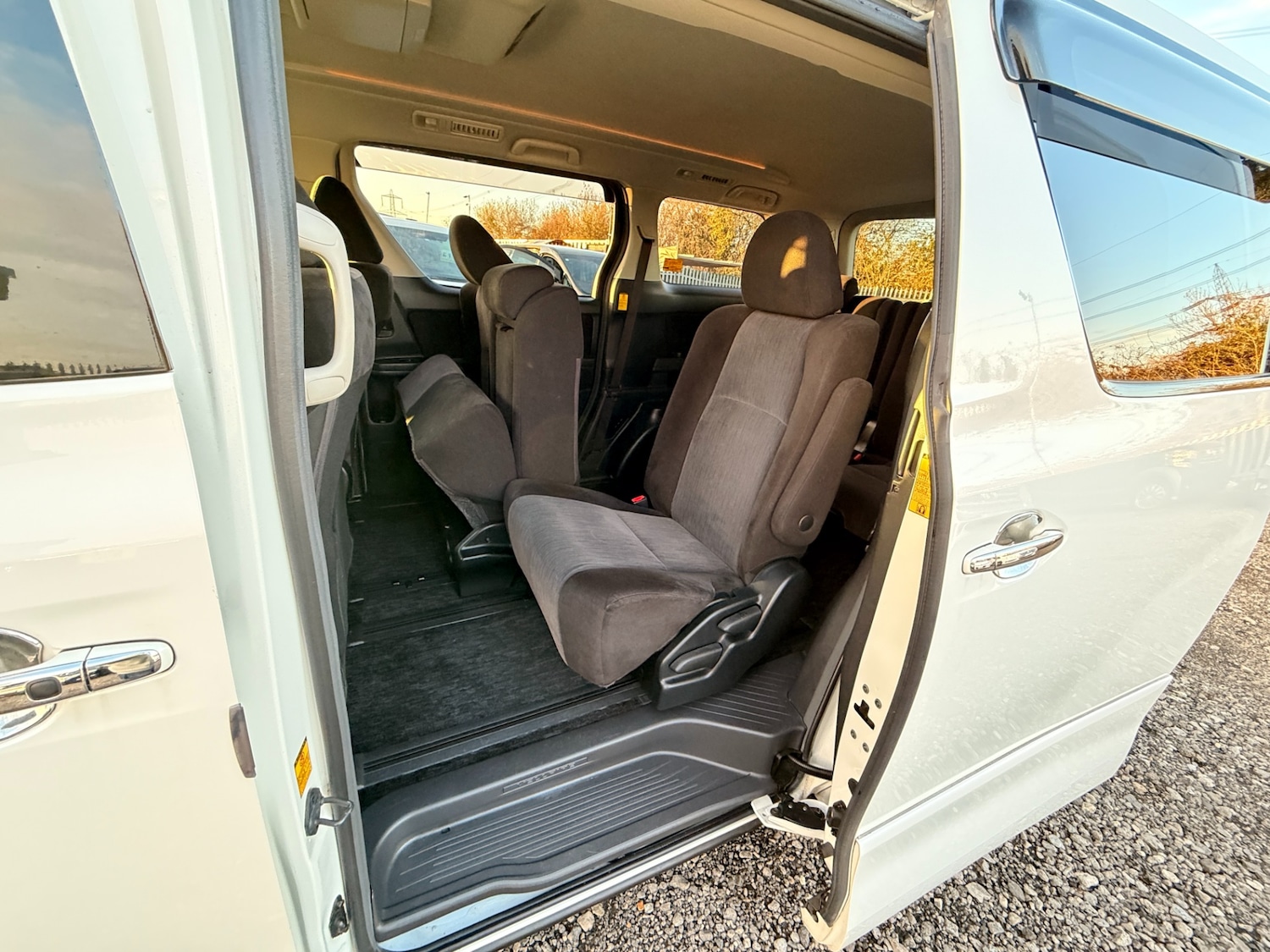 Used Toyota Vellfire 2025 for sale - 77013758: Photo 40