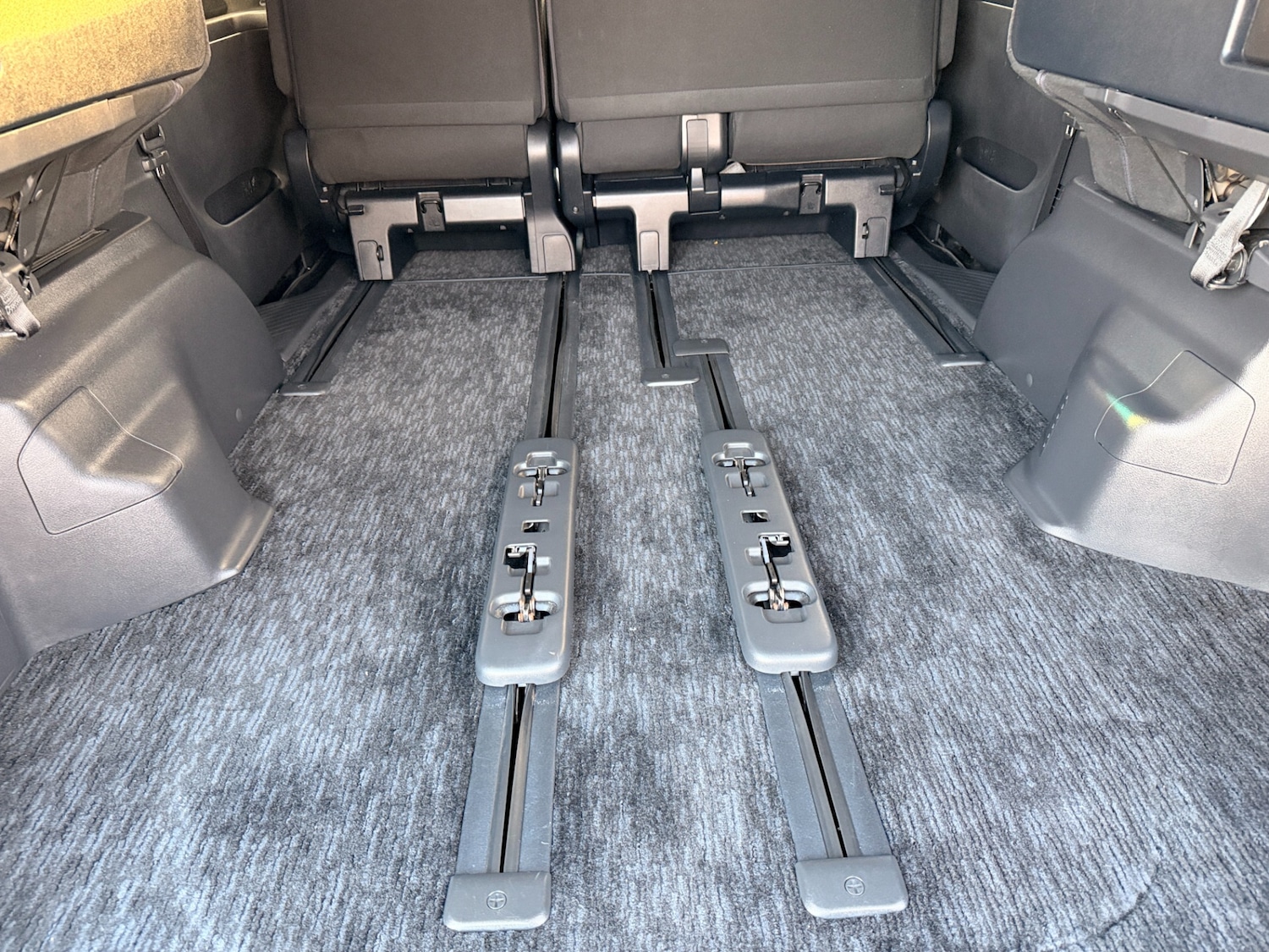 Used Toyota Vellfire 2025 for sale - 77013758: Photo 51