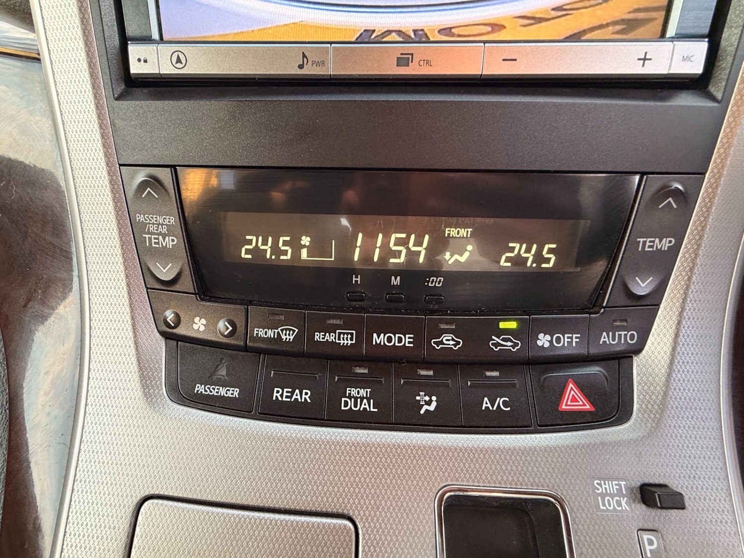 Used Toyota Vellfire 2025 for sale - 77013758: Photo 63