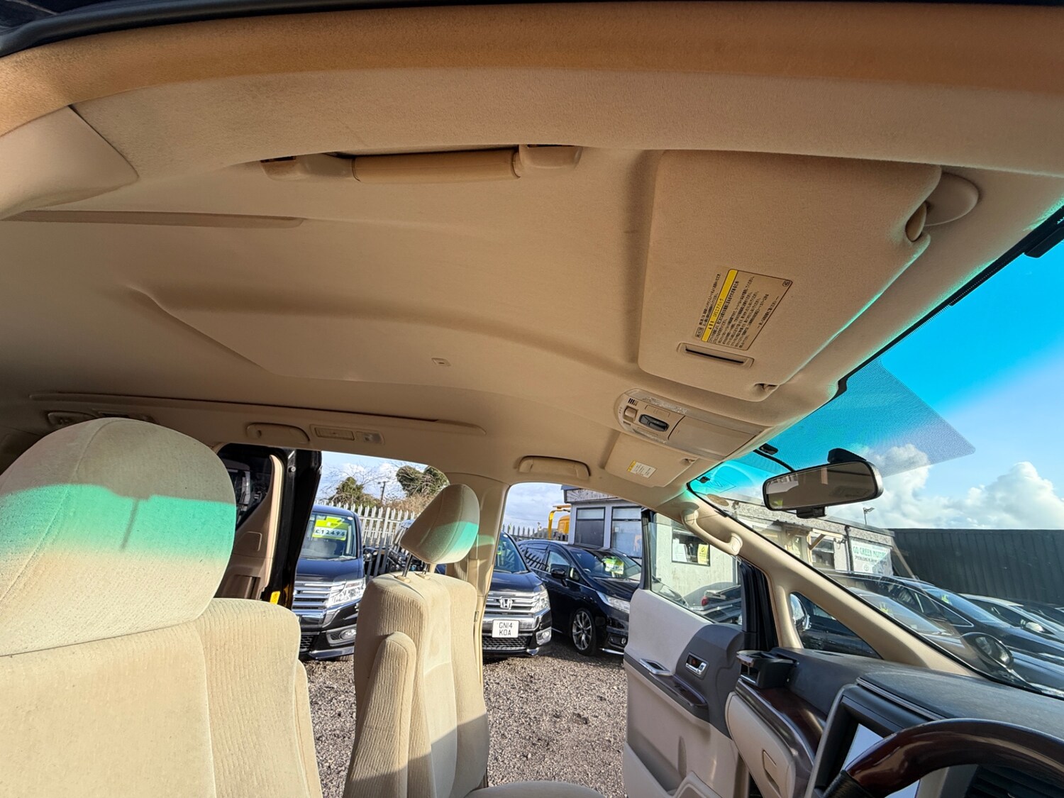 Used Toyota Vellfire 2011 for sale - 77352219: Photo 36