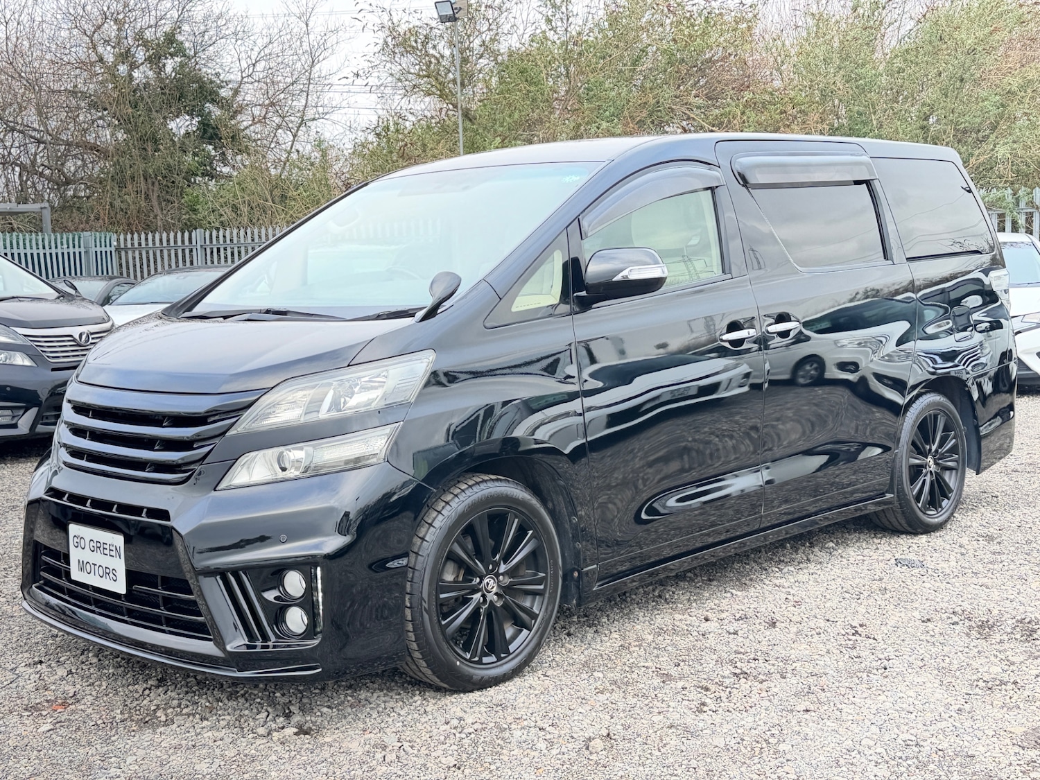 Used Toyota Vellfire 2011 for sale - 77352219: Photo 5