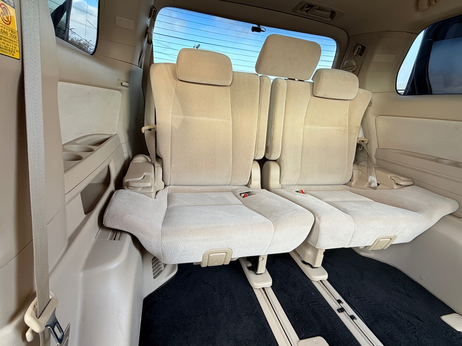 Used Toyota Vellfire 2011 for sale - 77352219: Photo 65