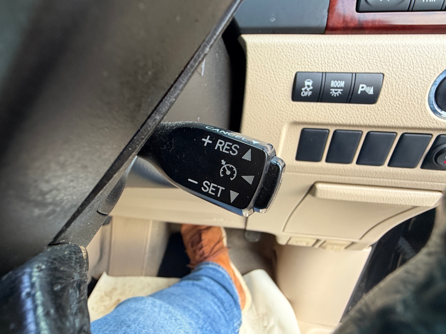 Used Toyota Vellfire 2011 for sale - 77352219: Photo 84