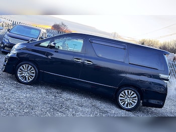 Used Toyota Vellfire 2014 for sale - 78255400: Photo