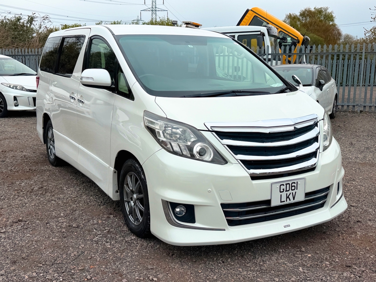 Used Toyota Alphard 2024 for sale - 78210508: Photo 2