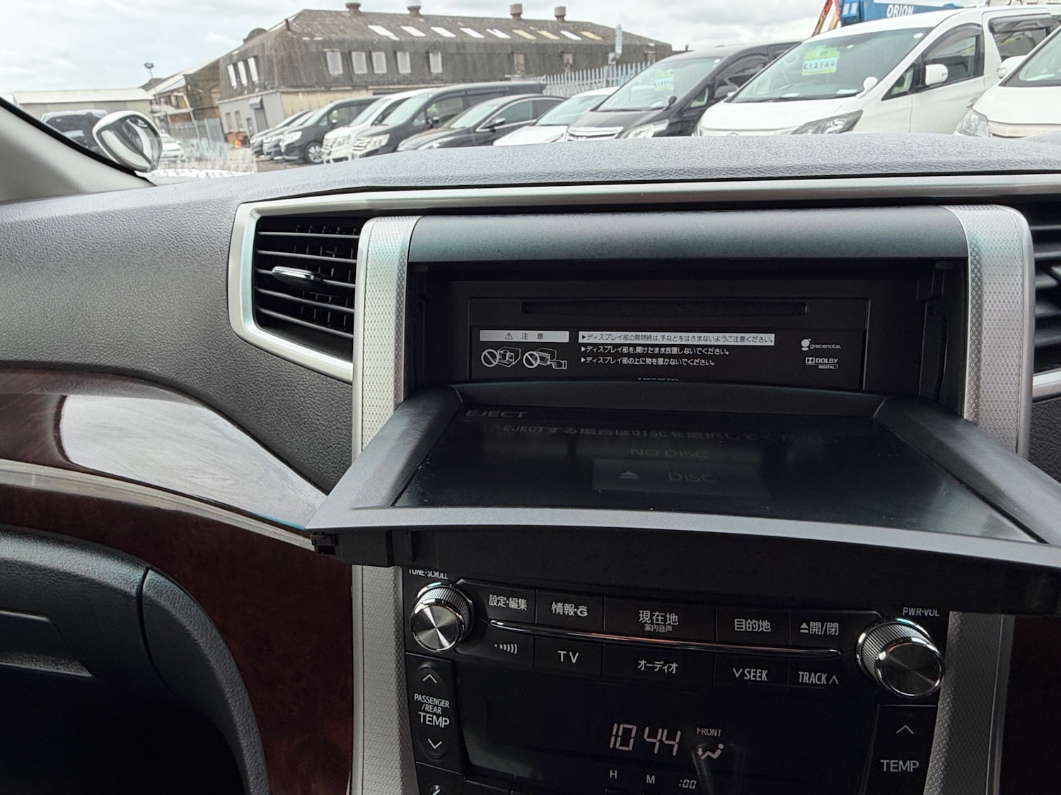 Used Toyota Alphard 2024 for sale - 78210508: Photo 40