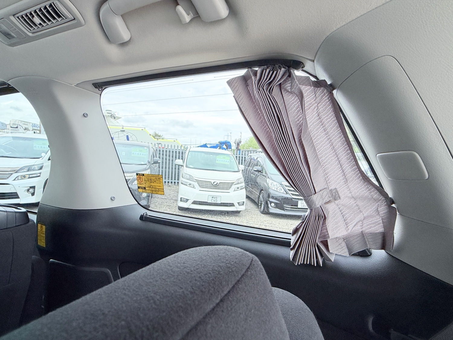 Used Toyota Alphard 2024 for sale - 78210508: Photo 49