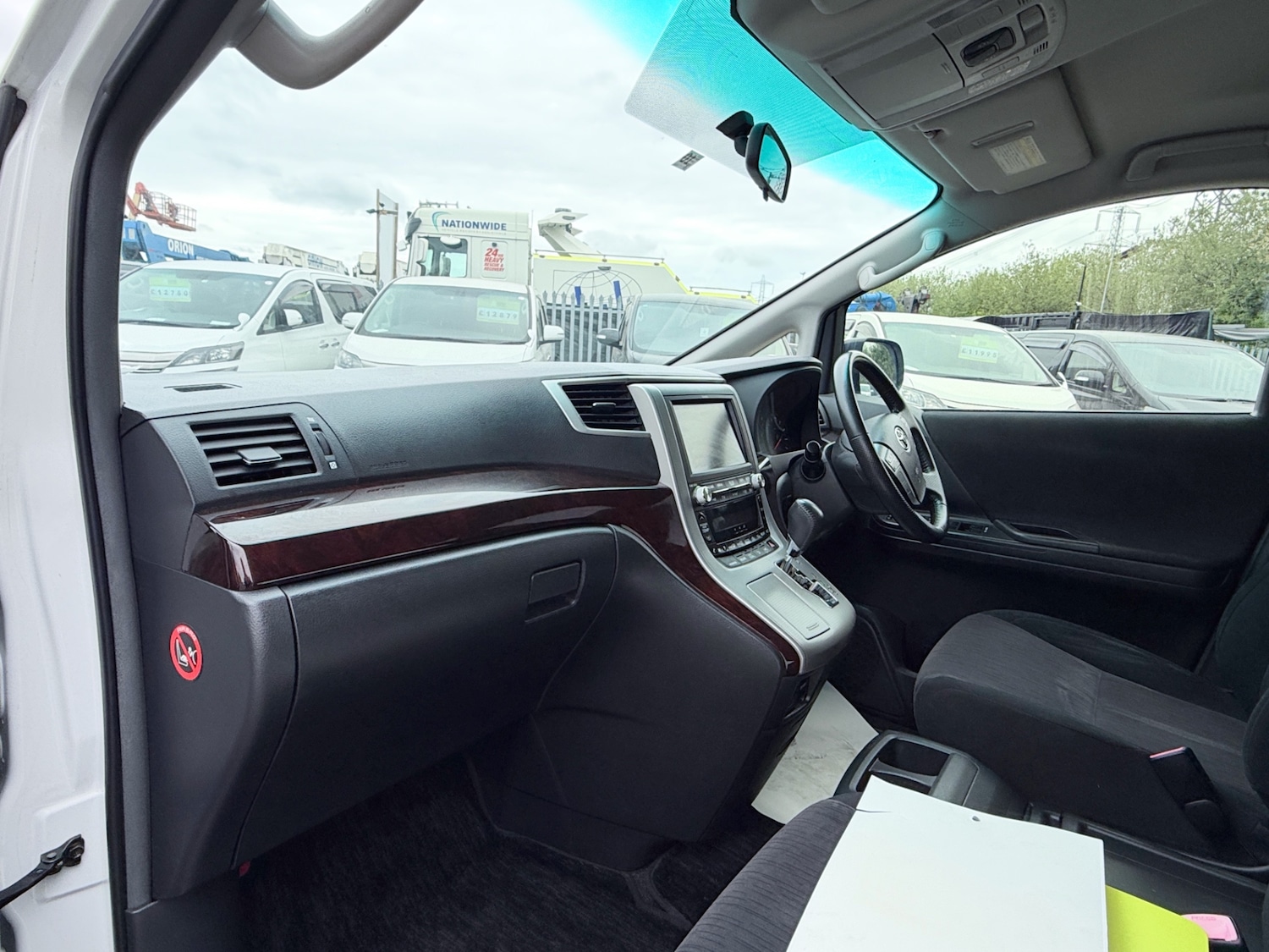 Used Toyota Alphard 2024 for sale - 78210508: Photo 53