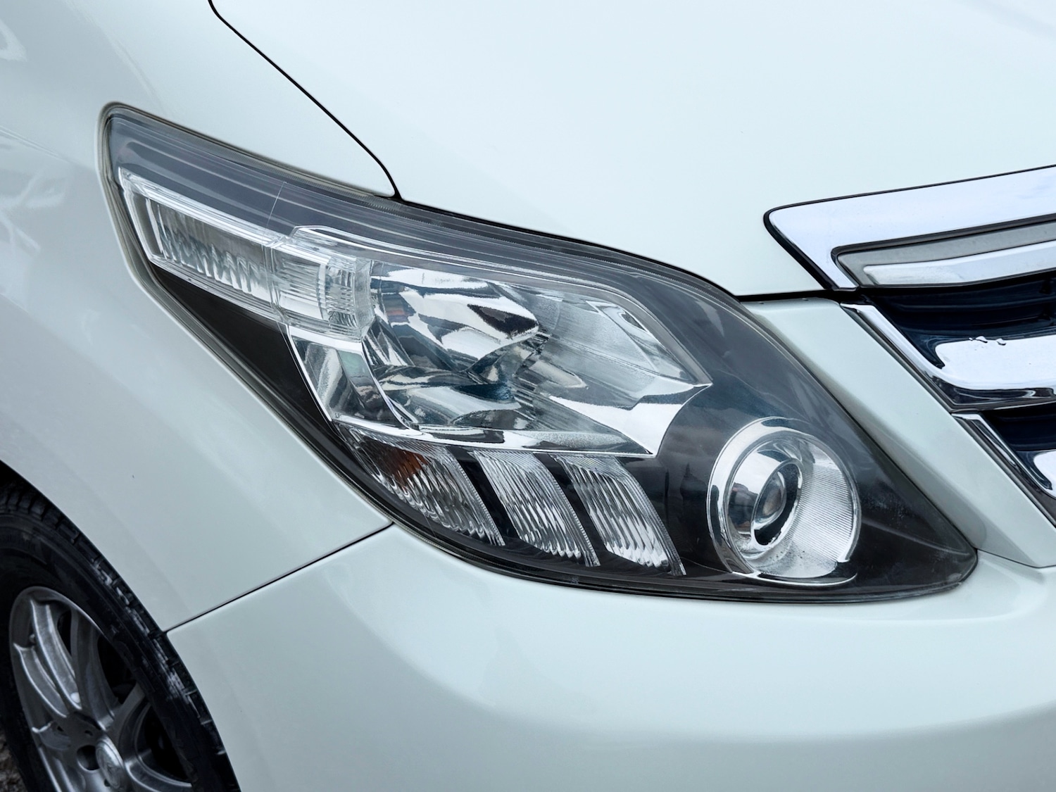 Used Toyota Alphard 2024 for sale - 78210508: Photo 8