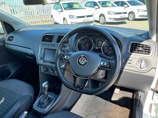 Used Volkswagen Polo 2015 for sale - 75190290: Photo 12