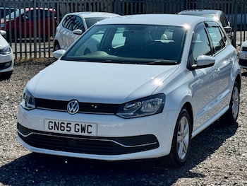 Used Volkswagen Polo 2015 for sale - 75190290: Photo