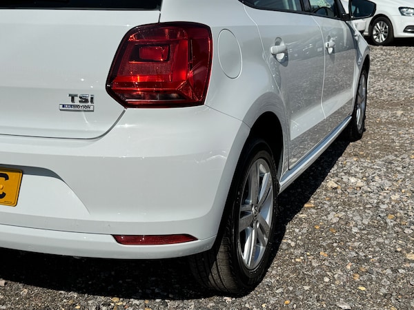 Used Volkswagen Polo 2015 for sale - 75190290: Photo 7