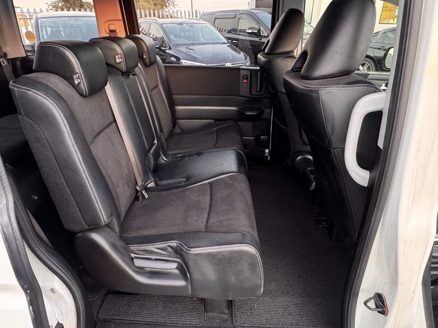 Used Honda Stepwagon 2013 for sale - 76265800: Photo 22